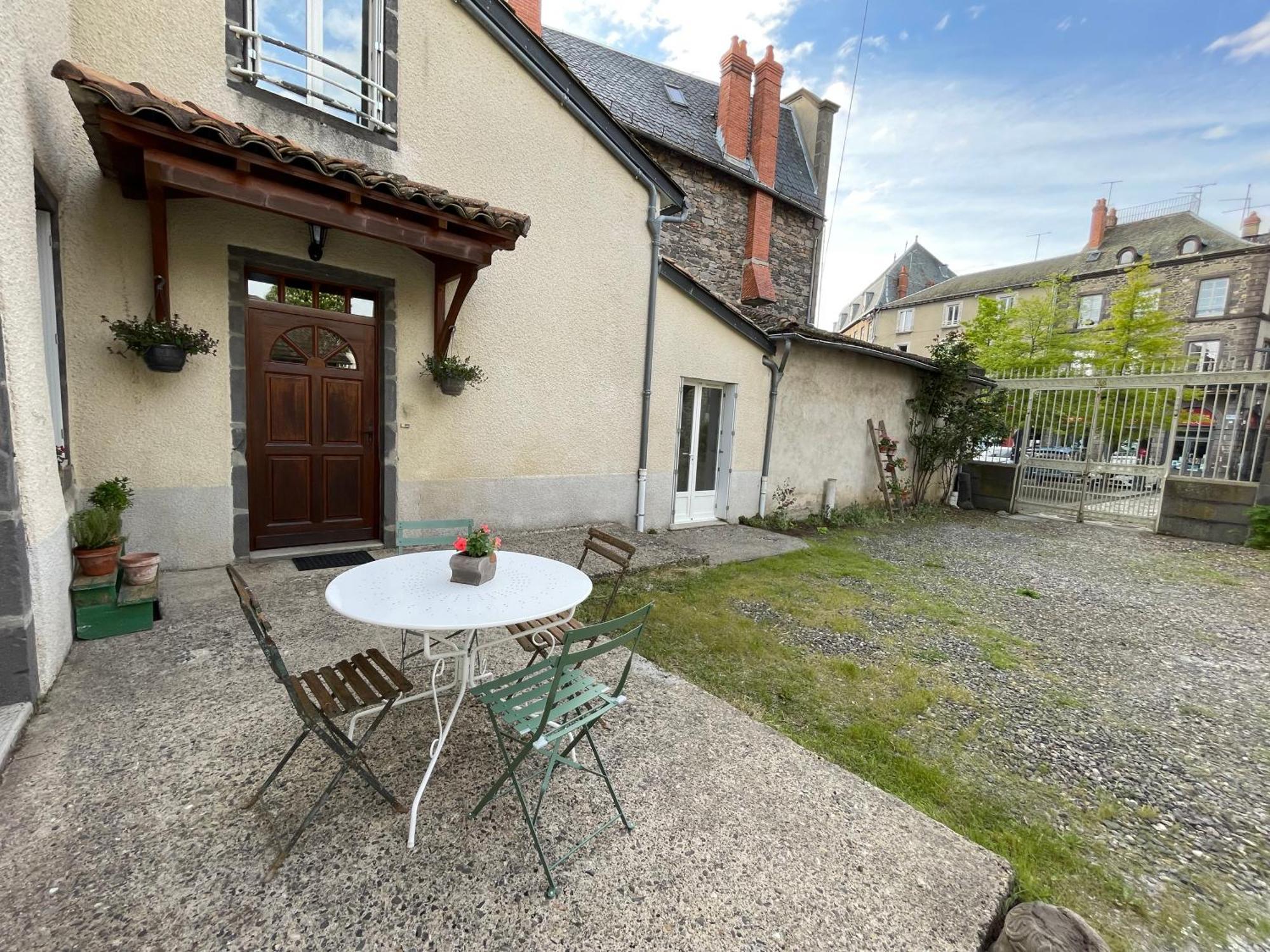 Maison Cote Halle " Le Parc" Saint-Flour  Extérieur photo